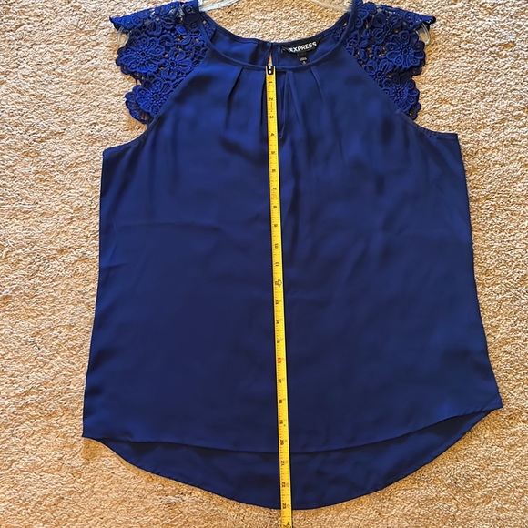 NWOT Royal Blue Express Top. Size M. - Picture 12 of 16